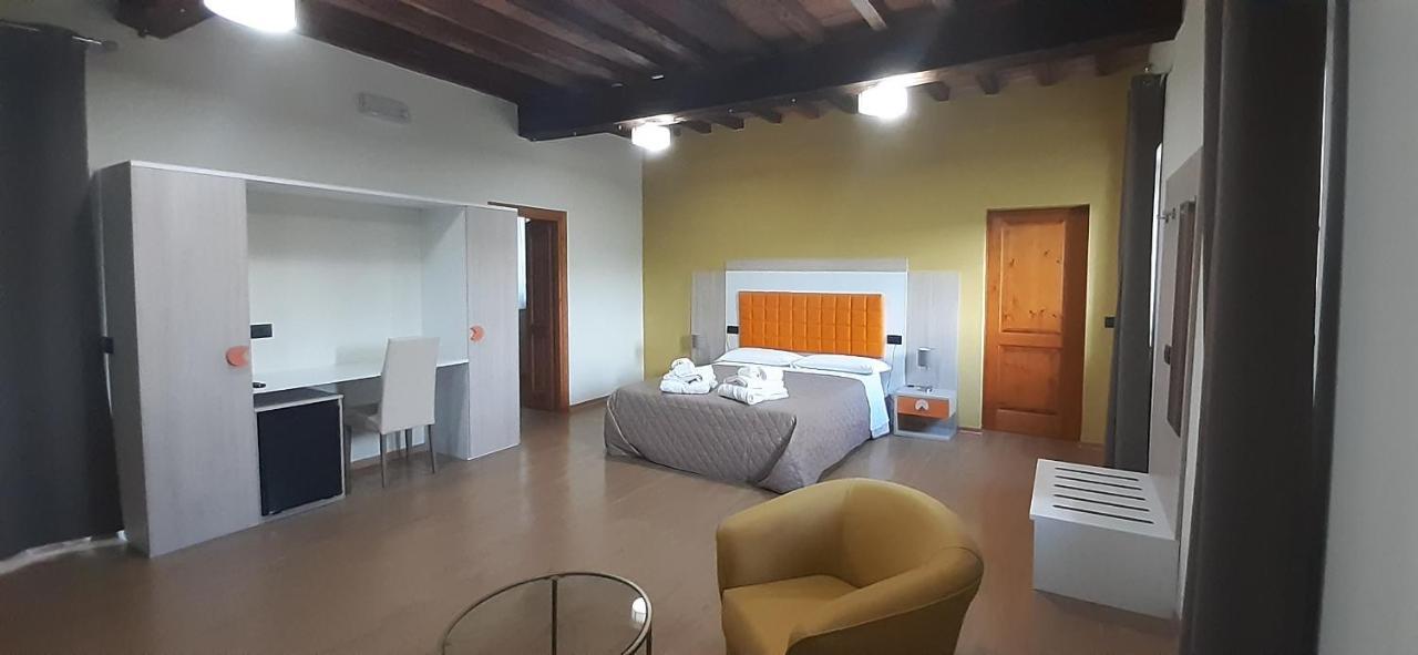 Castello Di Marano Sul Panaro - Room & Breakfast المظهر الخارجي الصورة