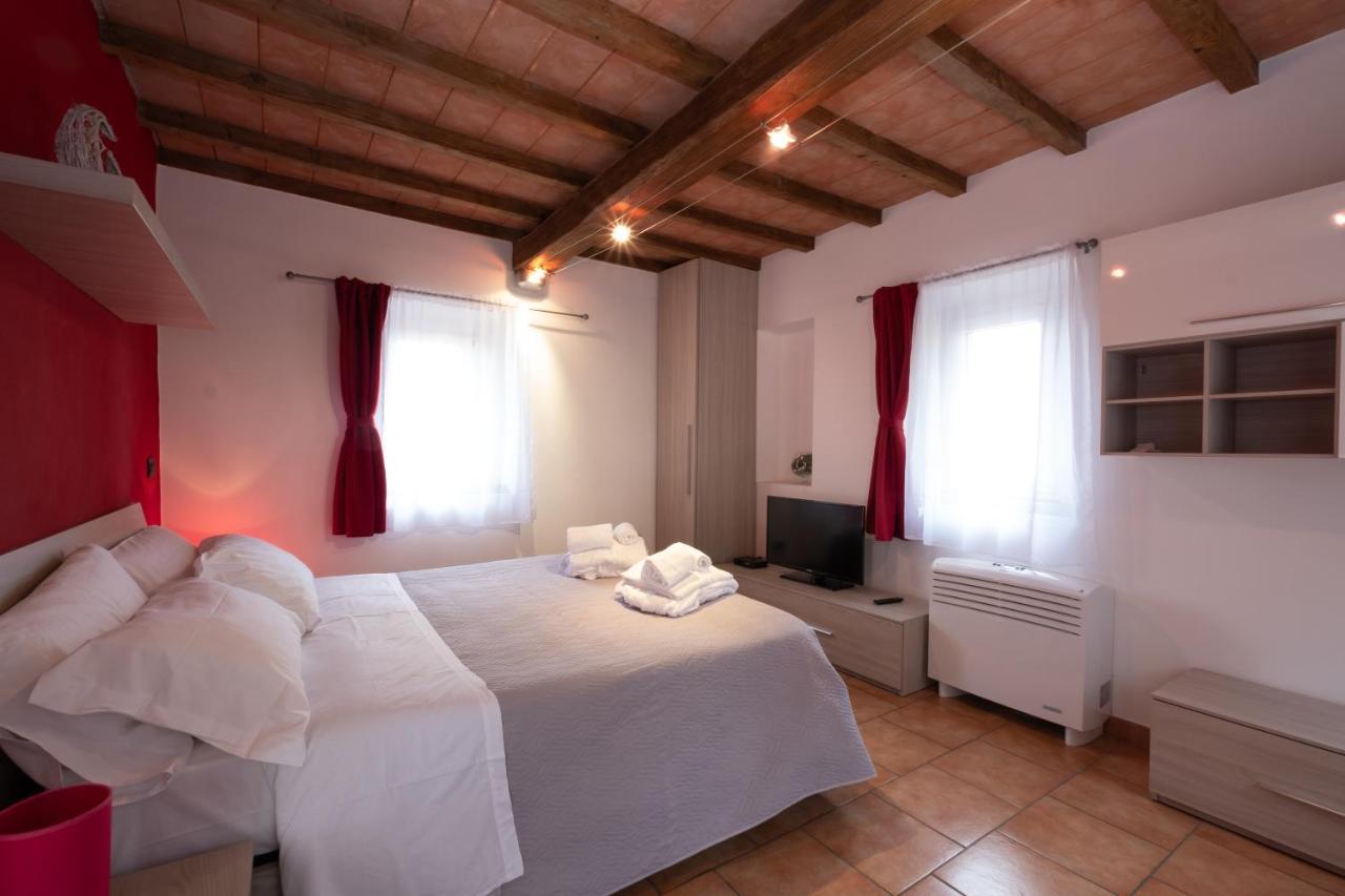 Castello Di Marano Sul Panaro - Room & Breakfast المظهر الخارجي الصورة