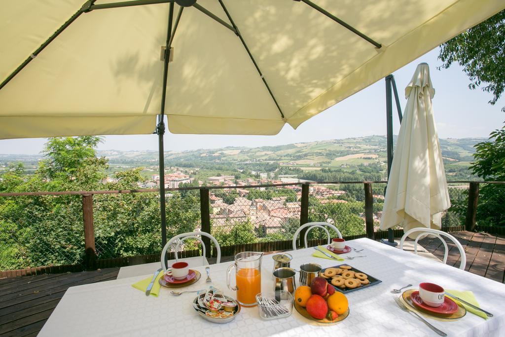 Castello Di Marano Sul Panaro - Room & Breakfast المظهر الخارجي الصورة