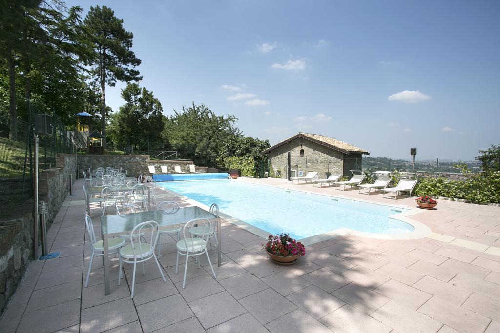 Castello Di Marano Sul Panaro - Room & Breakfast المظهر الخارجي الصورة